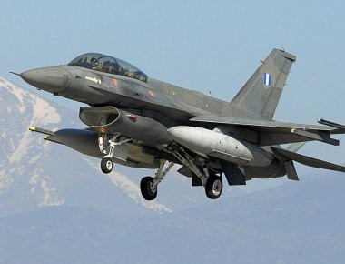 Κυβέρνηση προς δανειστές: «Μην ανησυχείτε - Το λίφτινγκ στα F-16 θα πληρωθεί μετά την έξοδο από το Μνημόνιο»